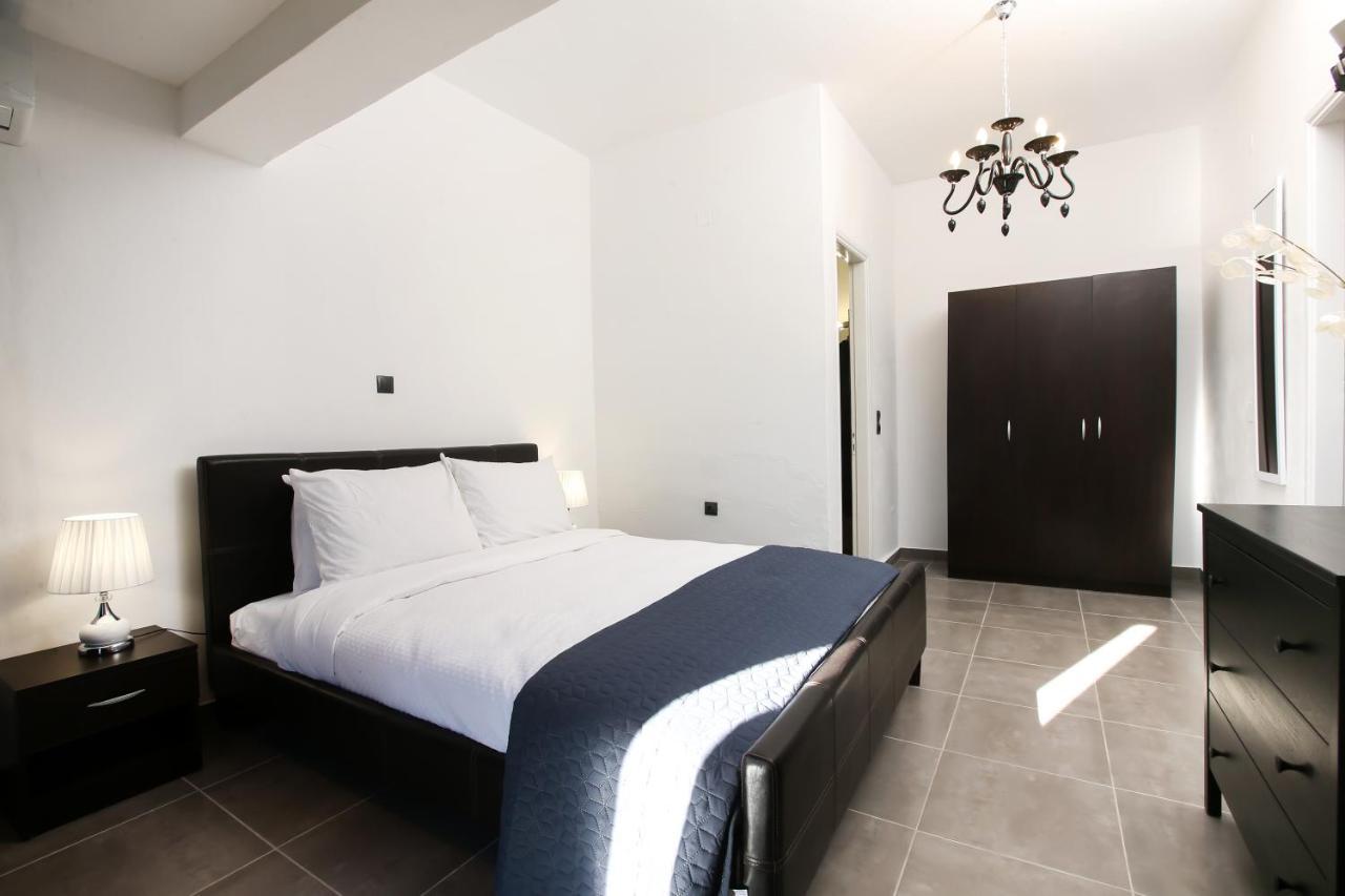 Luxury Apartments Christos Gouvia Exterior foto
